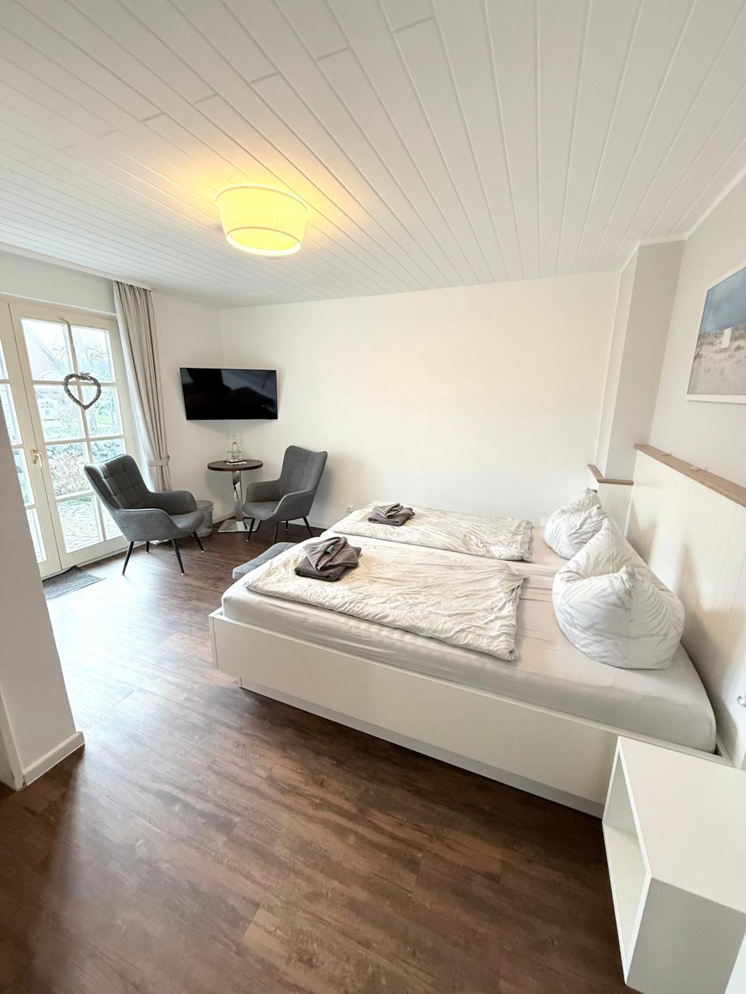 Hotel Garni Seeluft Buesum 外观 照片