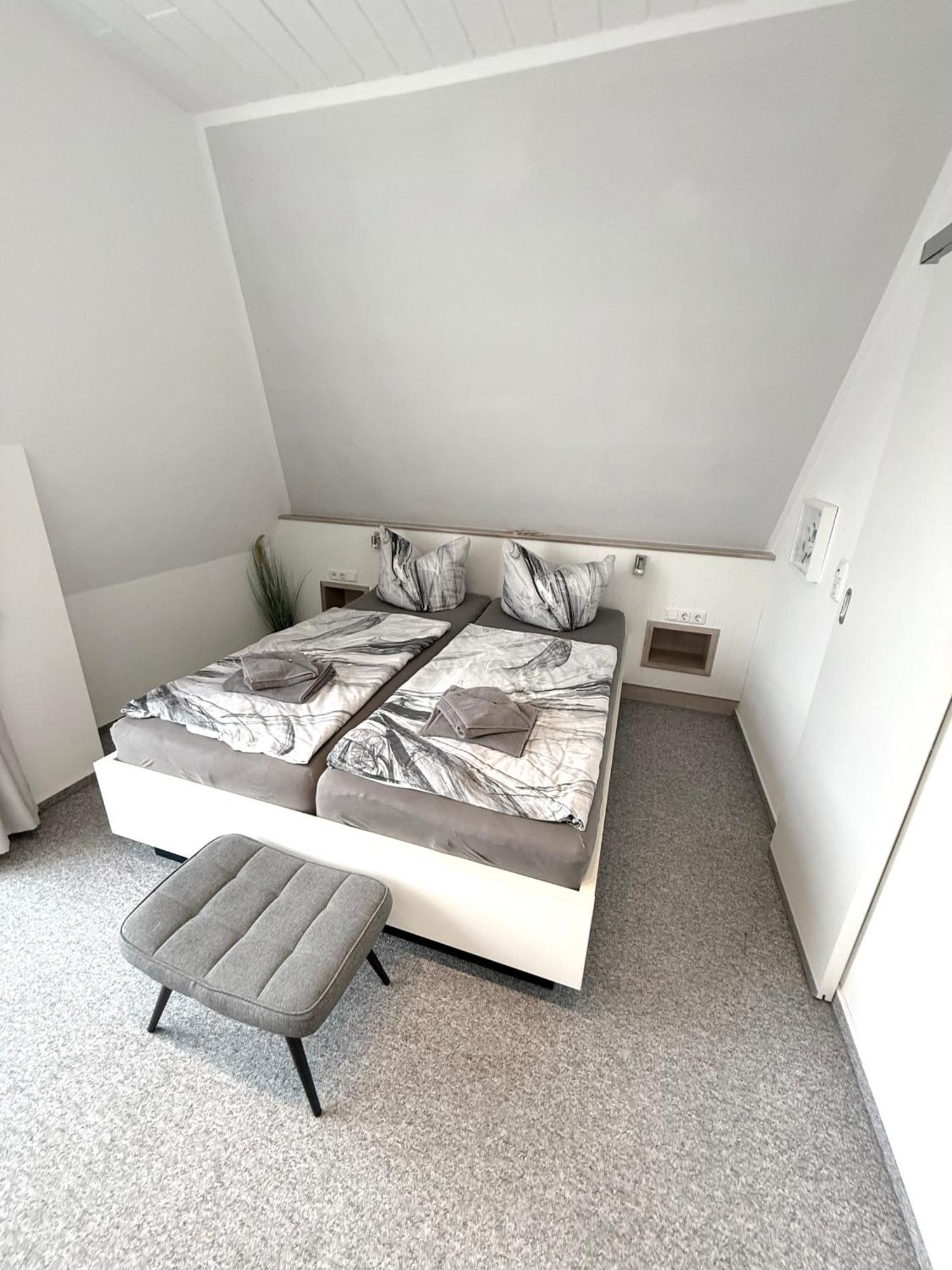Hotel Garni Seeluft Buesum 外观 照片